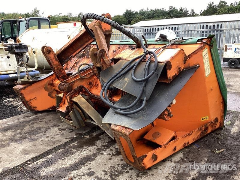 Spreader Attachment Další stroje na zpracování půdy a příslušenství