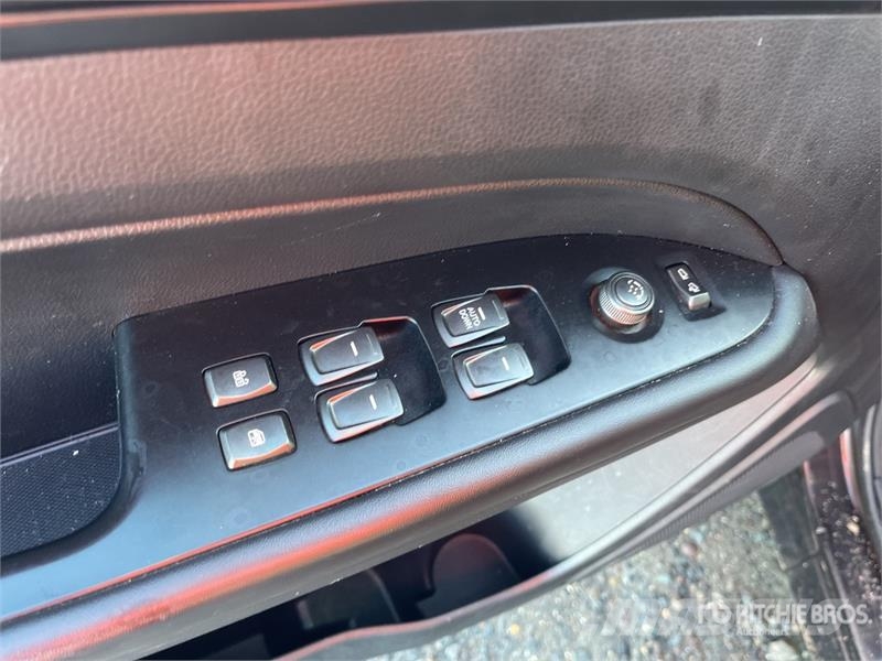 Ssangyong Musso 2.2 4x4 D Grand 4x4 133 KW Quartz - double c أخرى