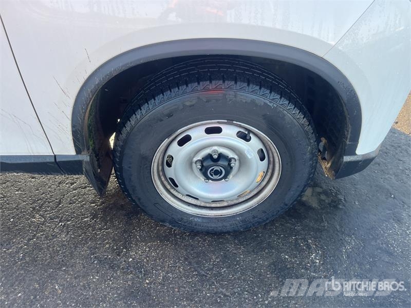 Ssangyong Musso 2.2 4x4 D Grand 4x4 133 KW Quartz - double c أخرى