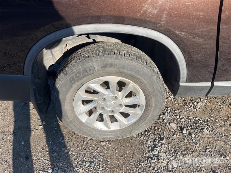 Ssangyong Musso 2.2 4x4 D Grand 4x4 133 KW Quartz - double c أخرى
