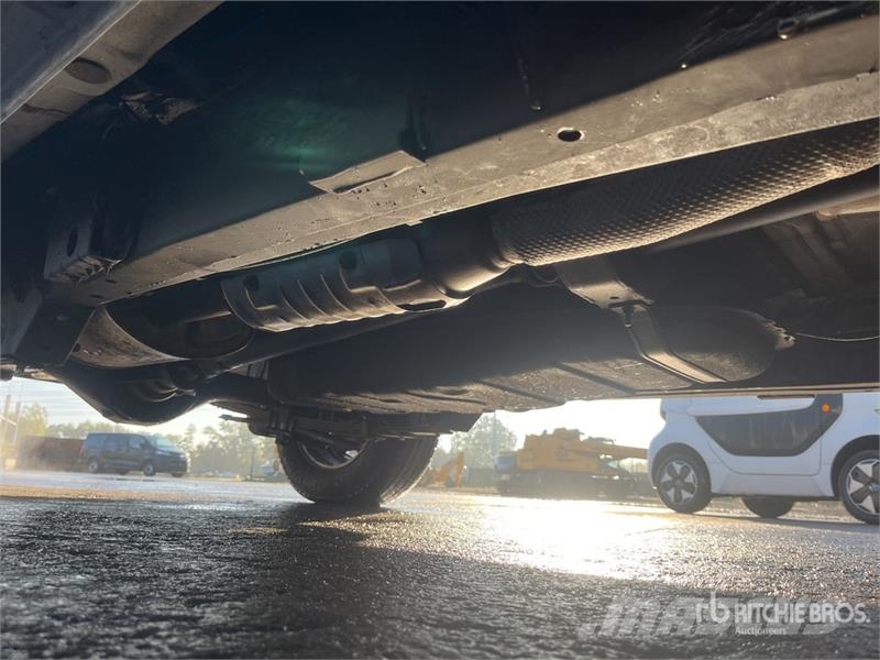 Ssangyong Musso 2.2 4x4 D Grand 4x4 133 KW Quartz - double c أخرى