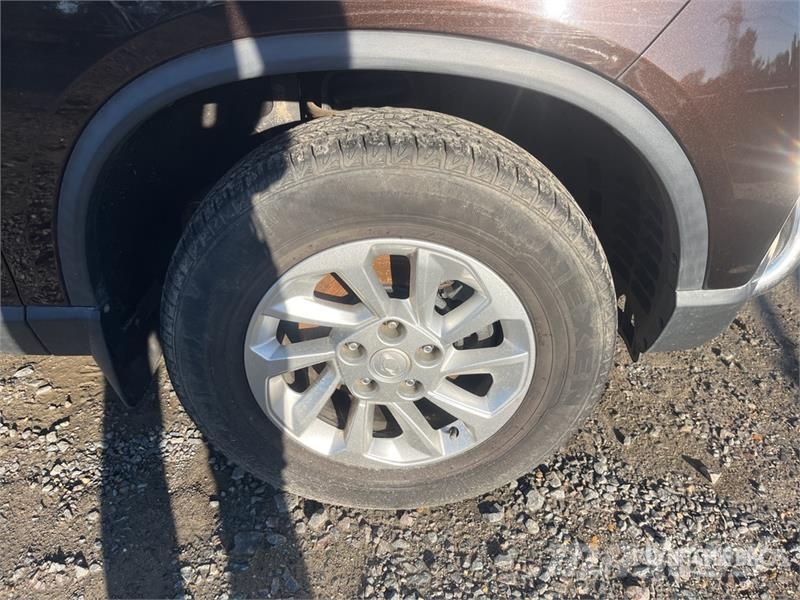 Ssangyong Musso 2.2 4x4 D Grand 4x4 133 KW Quartz - double c أخرى