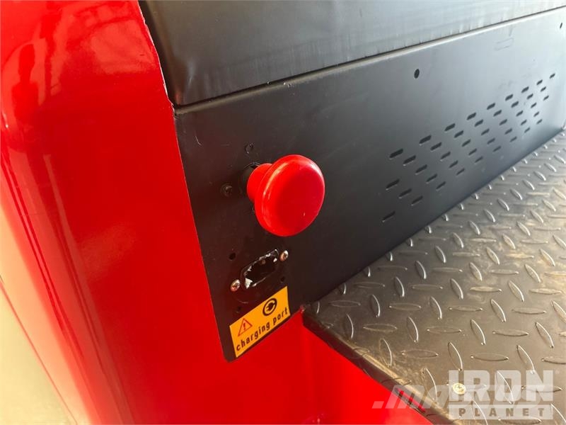 STARVOX CPD-20 Electric Forklift (Unused) Електрически вилични кари-повдигачи