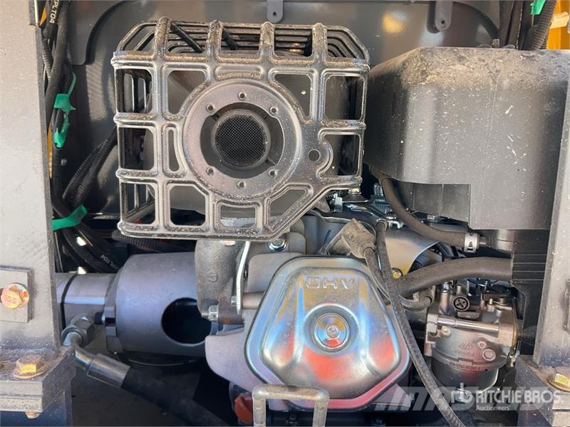  STARVOX SV20R Mini Excavator (Unused) حفارات صغيرة أقل من 7 طن (حفارات صغيرة)