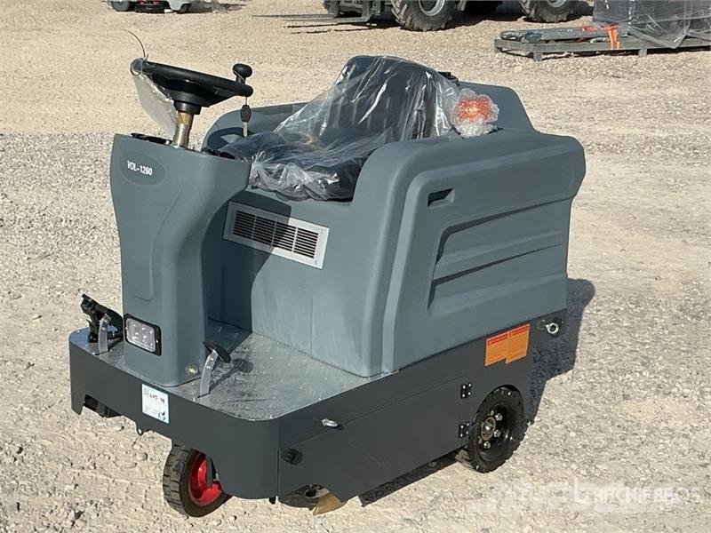 STARVOX VOL-1260 48 in Electric Floor Sweeper (Unu Muut sadonkorjuukoneet