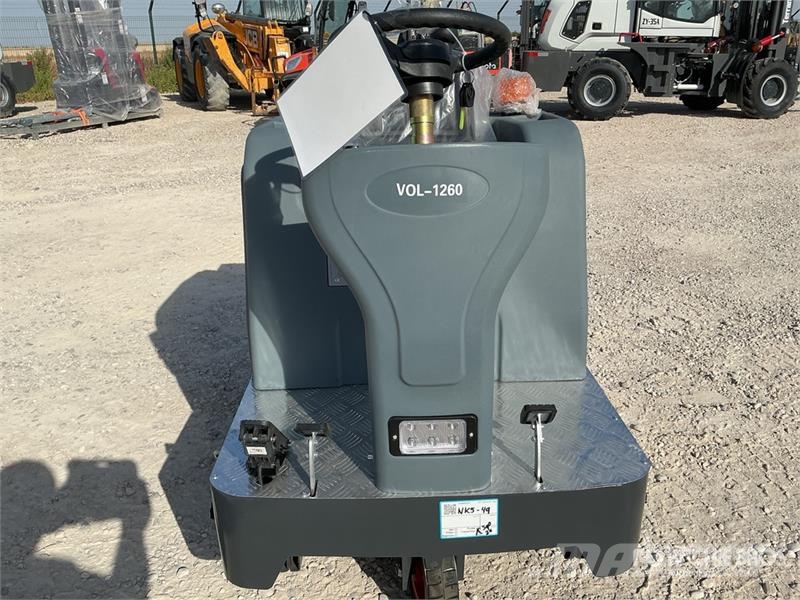 STARVOX VOL-1260 48 in Electric Floor Sweeper (Unu Muut sadonkorjuukoneet