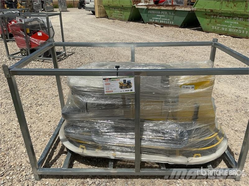 STARVOX ZJ-80 Ride-on Power Trowel (Unused) Trowels