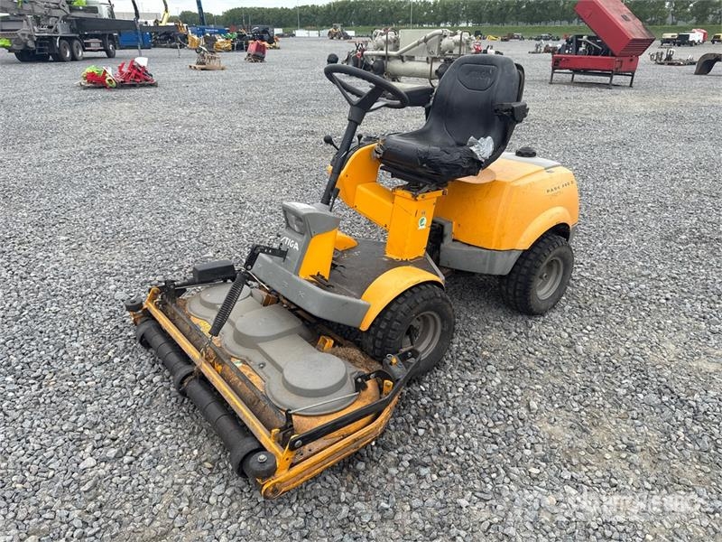 Stiga Park Pro 20 Ride-On Lawn Mower (Inoperable) ركوب الحشائش