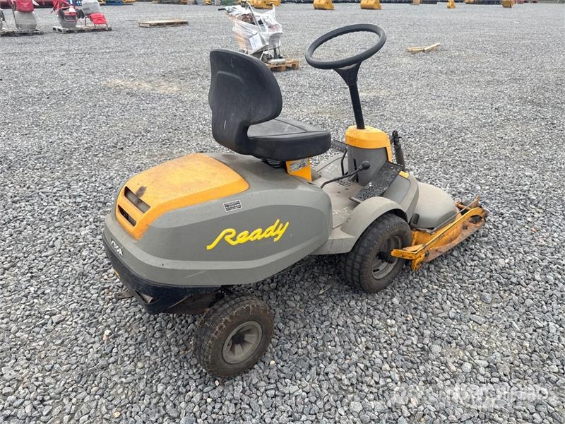 Stiga V301 Ride-On Lawn Mower (Inoperable) Самохідні газонокосарки