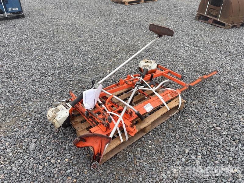 Stihl FS70C Brush Cutter Pasture mowers and toppers