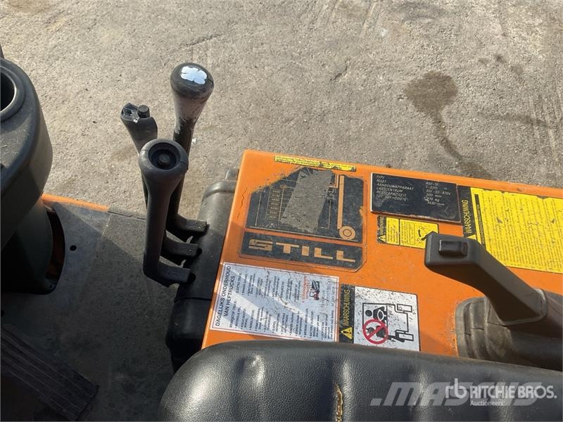 Still R50-10 1000 kg Electric Forklift (Inoperable) Elektritõstukid