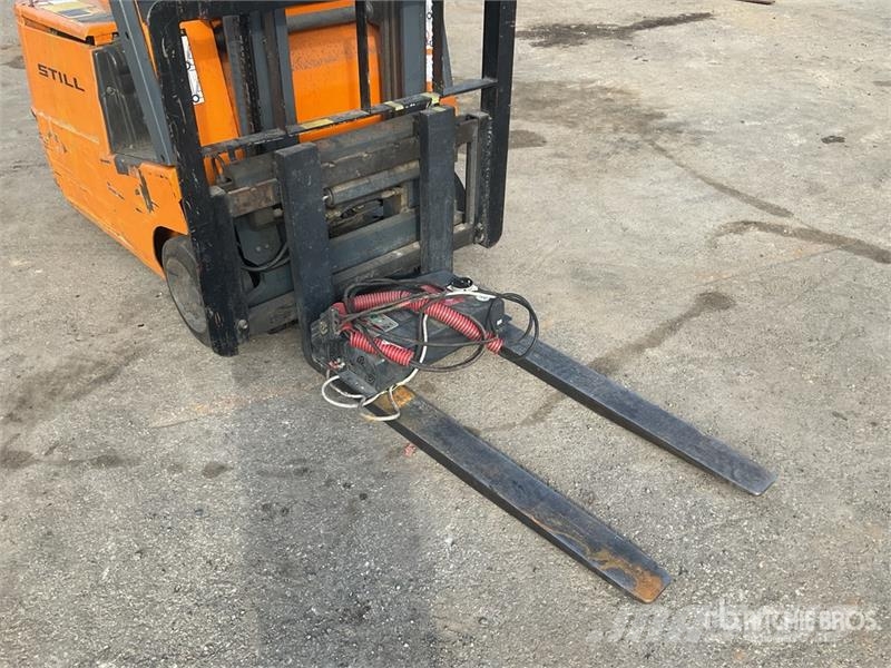 Still R50-10 1000 kg Electric Forklift (Inoperable) Elektritõstukid