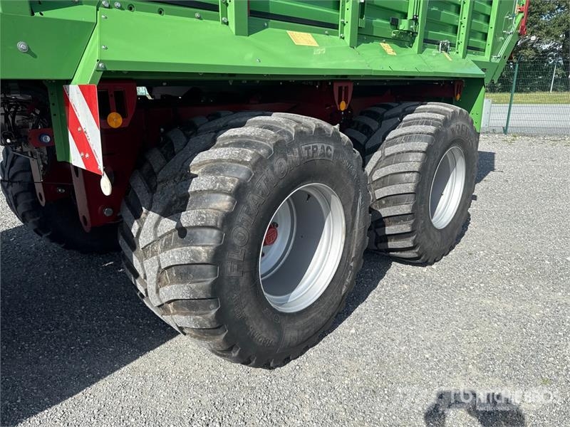 Strautmann Magnon CFS8-410 Silage Wagon Autre remorque agricole