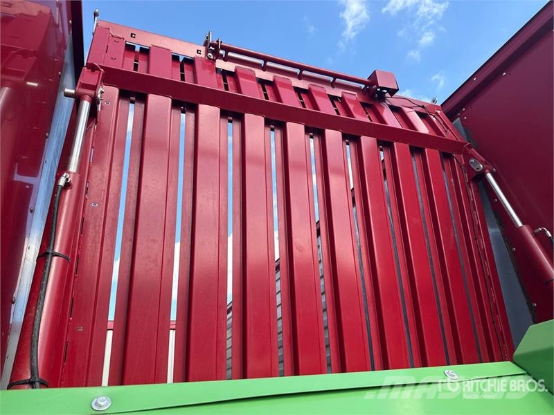 Strautmann Magnon CFS8-410 Silage Wagon Autre remorque agricole