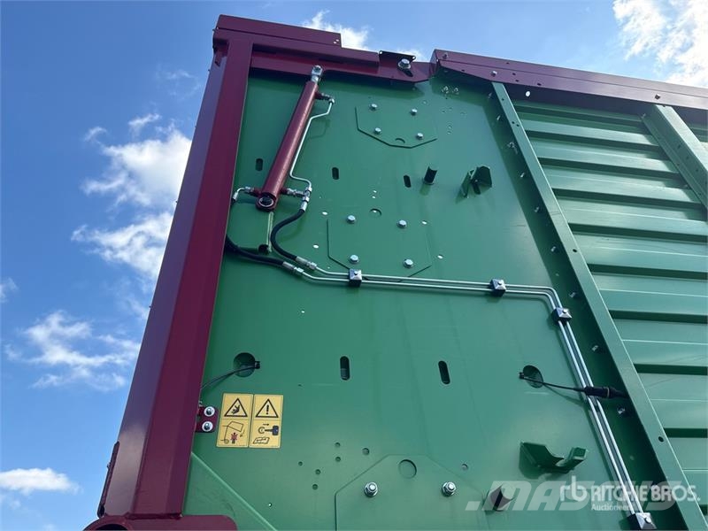 Strautmann Magnon CFS8-410 Silage Wagon Autre remorque agricole