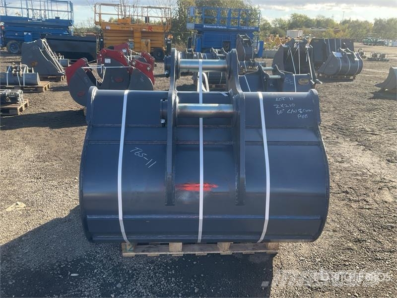 Strickland 1500 mm Loading Excavator Bucket - Fits Hitachi ZX Łyżki do ładowarek