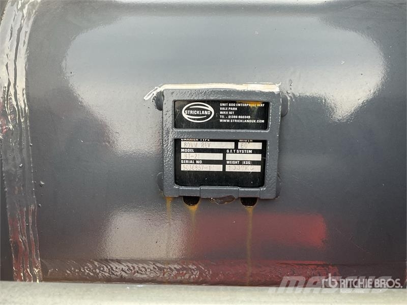 Strickland 1525 mm Loading Excavator Bucket - Fits Hitachi ZX دلاء