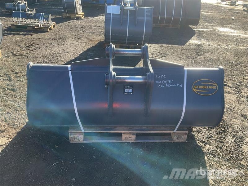 Strickland 1800 mm Ditching Excavator Bucket - Fits Hitachi Z Lopaty