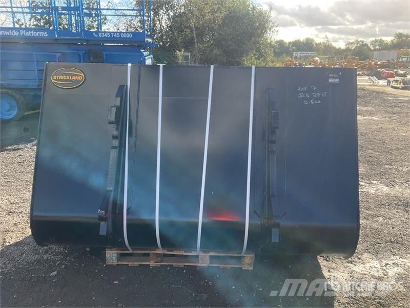 Strickland 2226 mm 2.5CU Loading Telehandler Bucket - Fits JC دلاء