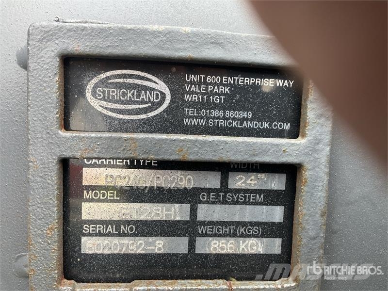 Strickland 24 in Trench Excavator Bucket - Fits Komatsu PC290 Pistoane