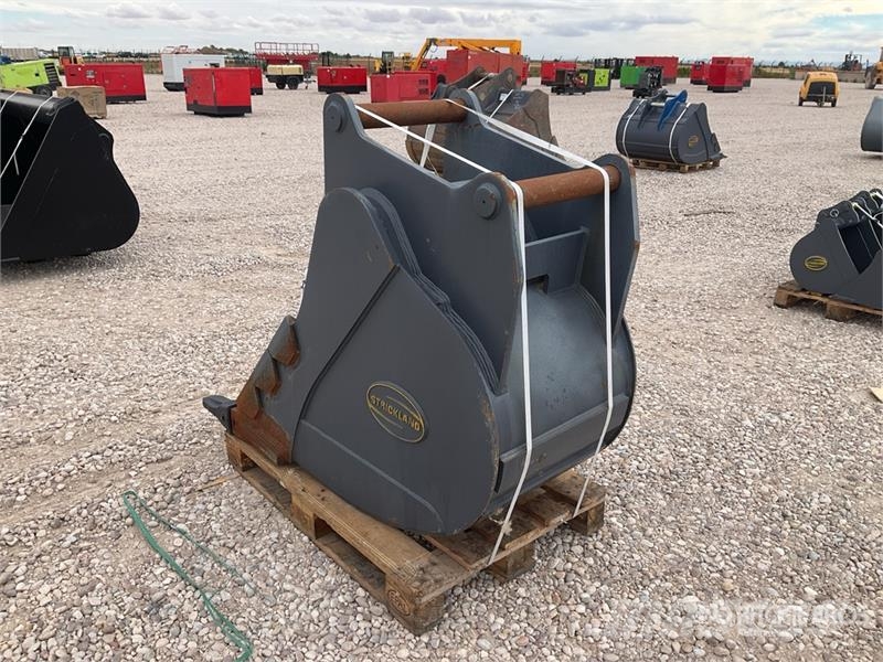 Strickland 30 in Trench Excavator Bucket - Fits 21TON Pistoane