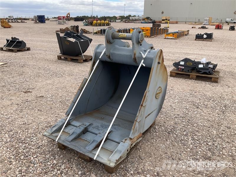 Strickland 39 in Trench Excavator Bucket - Fits Hitachi ZX210 Pistoane