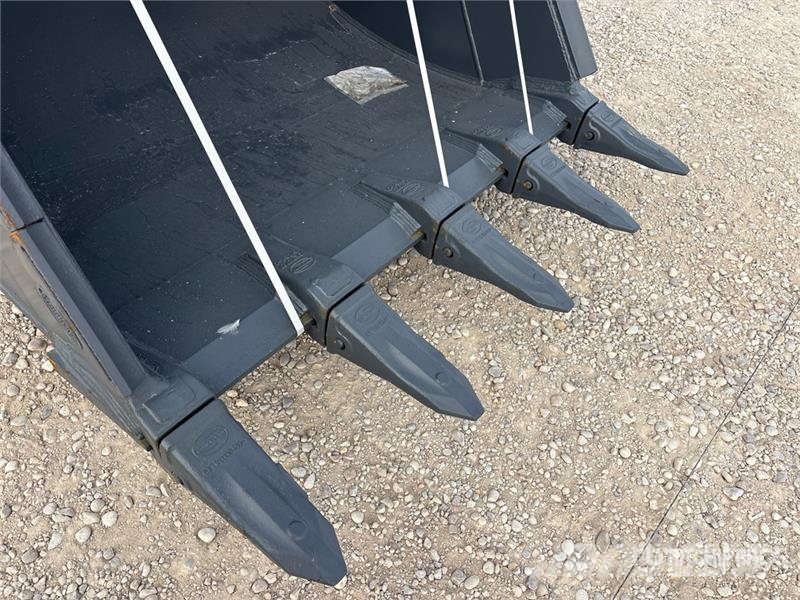 Strickland 40T 1680 mm Loading Excavator Bucket - Fits Hitach Kanalak