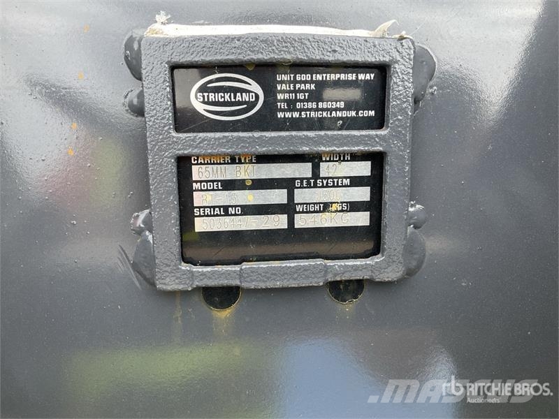 Strickland 42 in Loading Excavator Bucket - Fits Hitachi ZX13 Pistoane