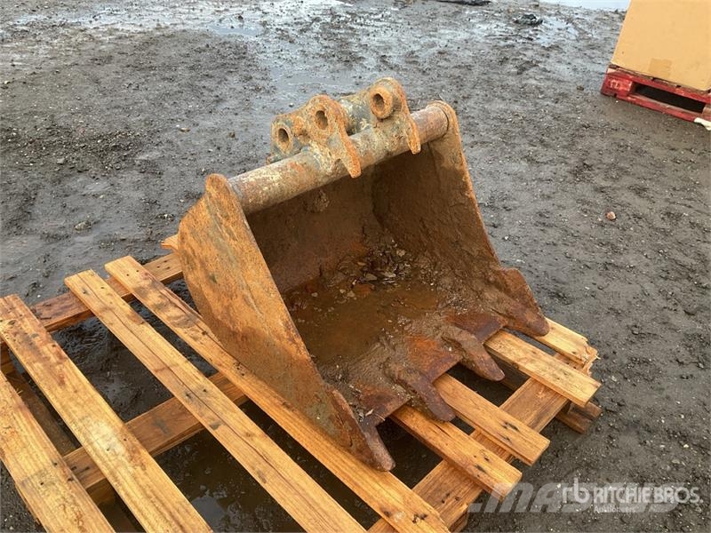 Strickland 600 mm Digging Excavator Bucket Kausi