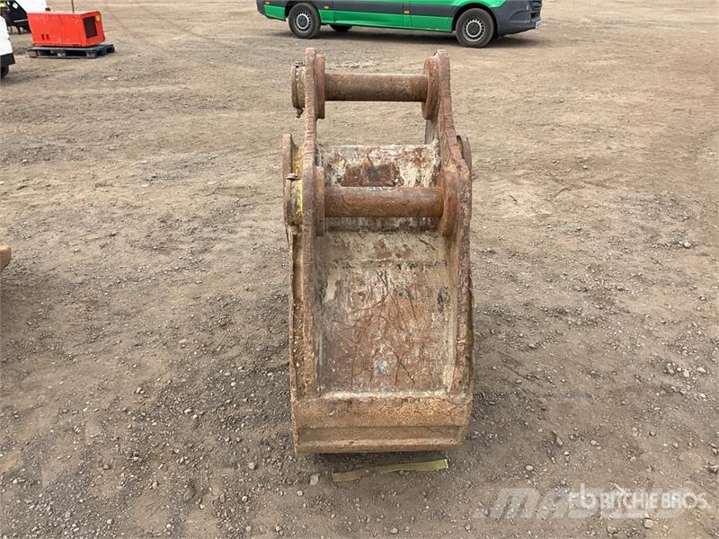 Strickland 600 mm Digging Excavator Bucket دلاء