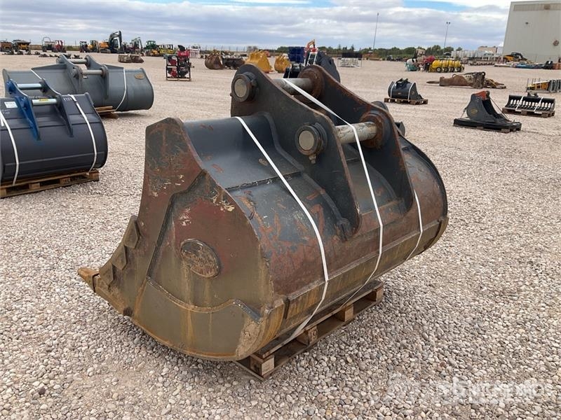 Strickland 66 in Loading Excavator Bucket - Fits Hitachi ZX27 Pistoane