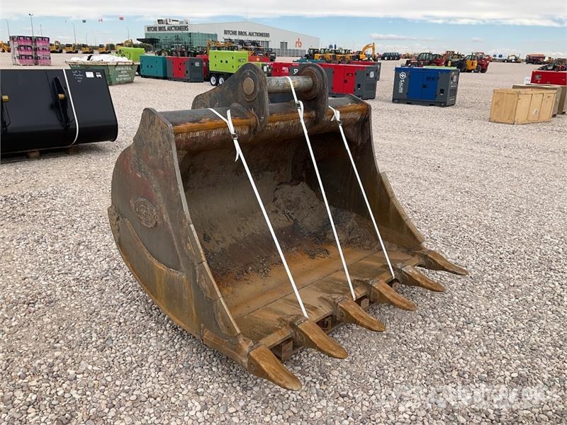 Strickland 66 in Loading Excavator Bucket - Fits Hitachi ZX27 Pistoane