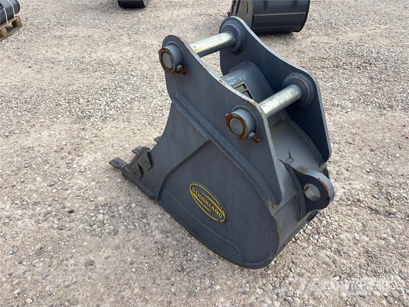 Strickland 770 mm Trench Excavator Bucket - Fits Volvo EC140 Kanalak
