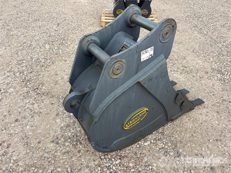 Strickland 770 mm Trench Excavator Bucket - Fits Volvo EC140 Kanalak