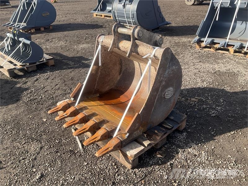 Strickland 900 mm Loading Excavator Bucket - Fits Hitachi ZX8 Lopaty