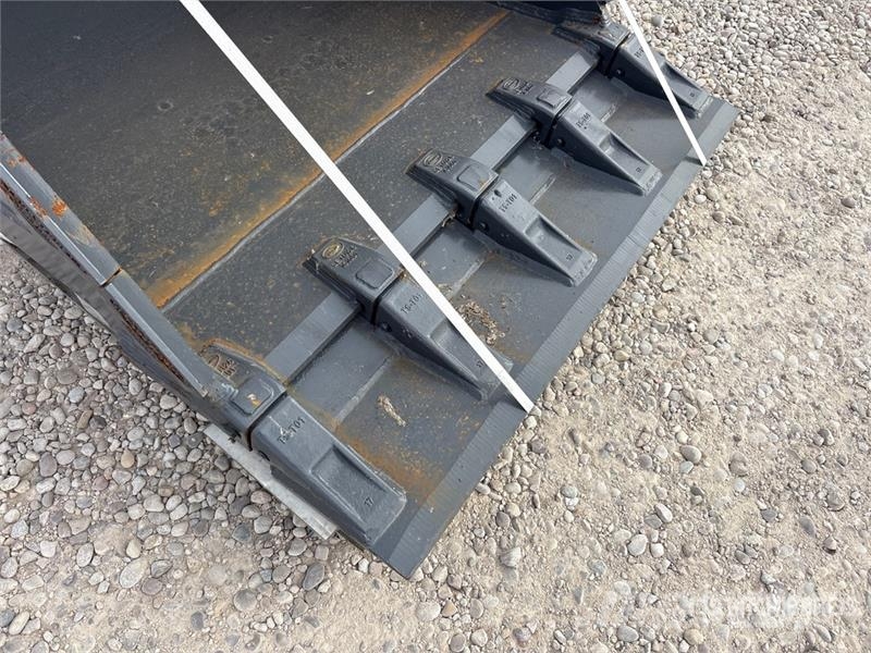 Strickland BT13 1220 mm Loading Bucket Excavator Bucket - Fit Kanalak
