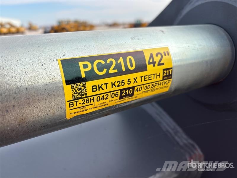 Strickland BT26H 1070 mm Loading Excavator Bucket - Fits Koma Kanalak