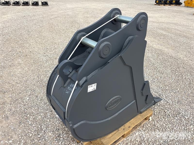 Strickland BT28H 610 mm Trench Excavator Bucket - Fits Komats Kanalak