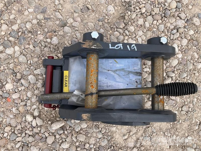 Strickland Excavator Hitch - Fits Komatsu PC35 Άλλα εξαρτήματα