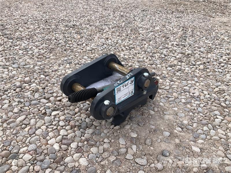 Strickland Excavator Hitch - Fits Komatsu PC35 Άλλα εξαρτήματα