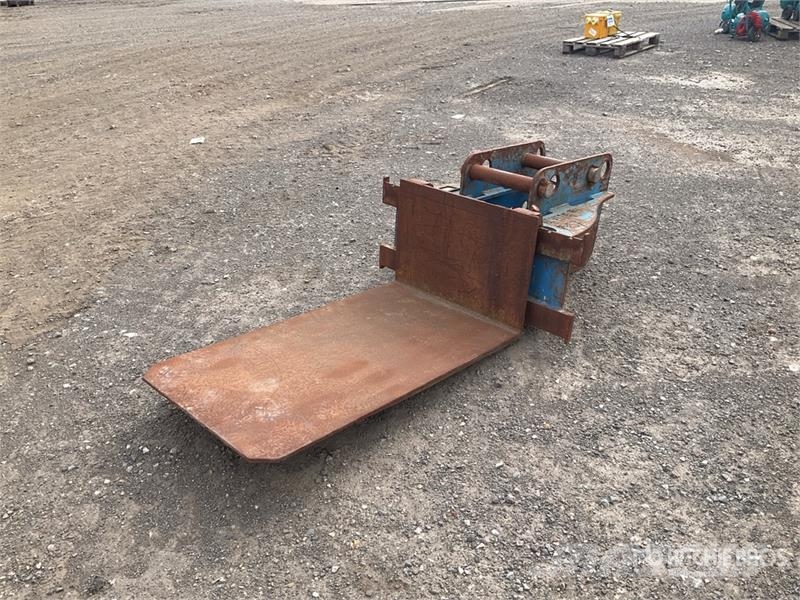 Strickland Fork Attachment Vorken