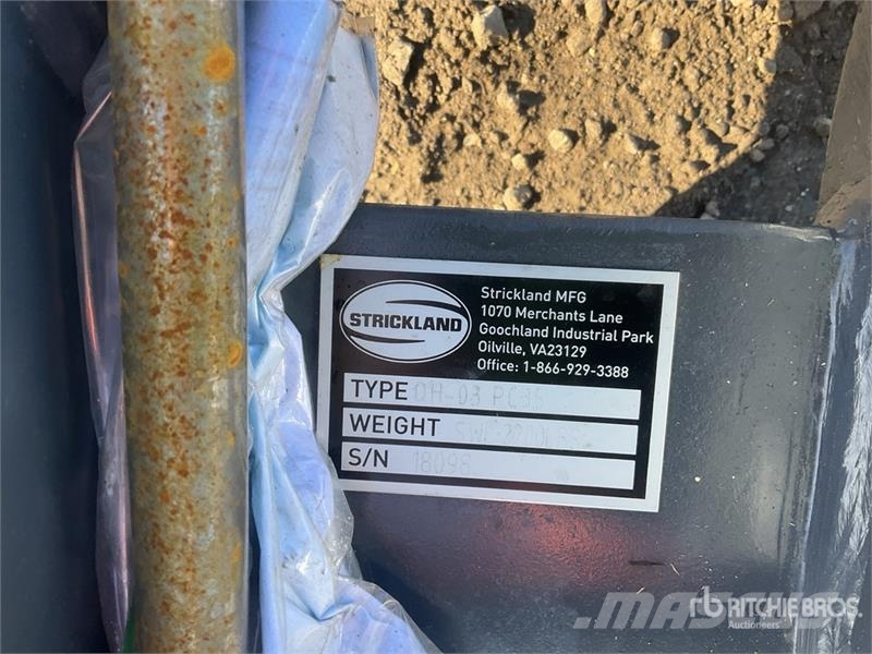 Strickland Quick Coupler - Fits Komatsu PC30/35 (Unused) Ātrie savienotāji