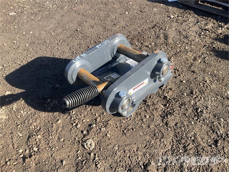 Strickland Quick Coupler - Fits Komatsu PC30/35 (Unused) Ātrie savienotāji