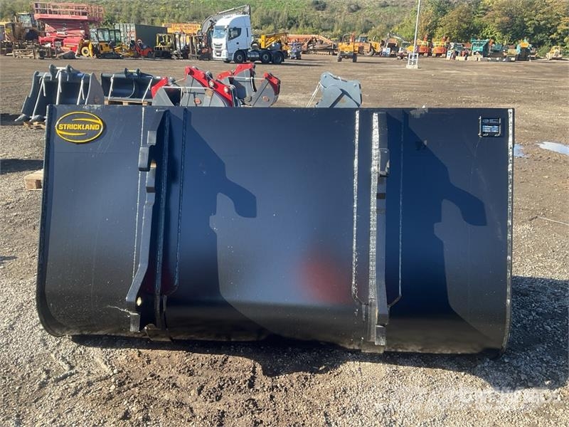 Strickland TH-THB 2226 mm Telehandler Bucket (Unused) دلاء