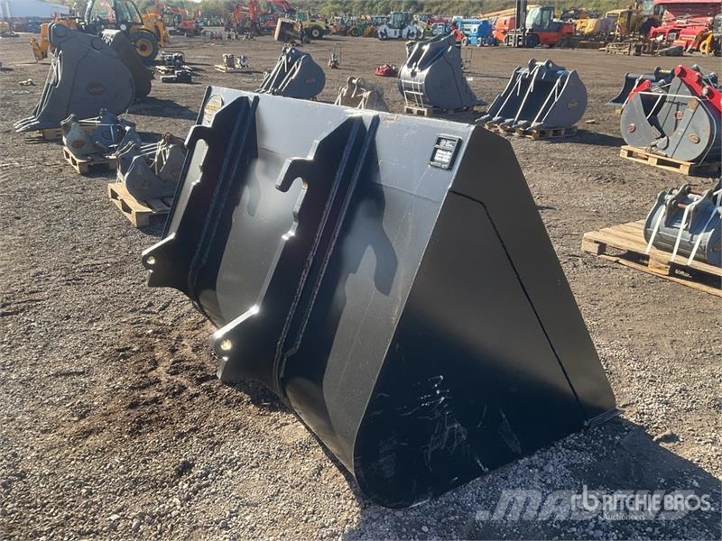 Strickland TH-THB 2226 mm Telehandler Bucket (Unused) دلاء
