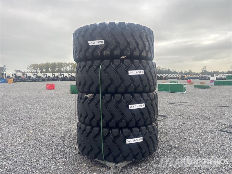 Suihe T26.5 26.5x25 Tires (Unused) الإطارات والعجلات والحافات