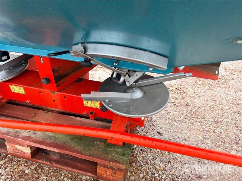 Sulky DPX 3-Point Fertilizer Spreader معدات رش أسمدة