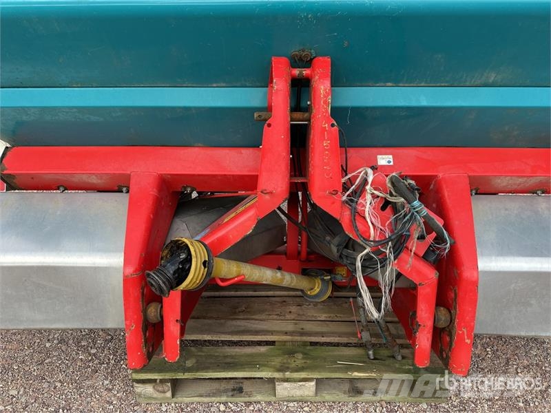 Sulky X44 Fertilizer Spreader معدات رش أسمدة