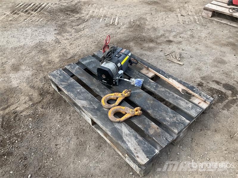 Superwinch S3000 Vitle, dvigala in gradbeni dvižni sistemi