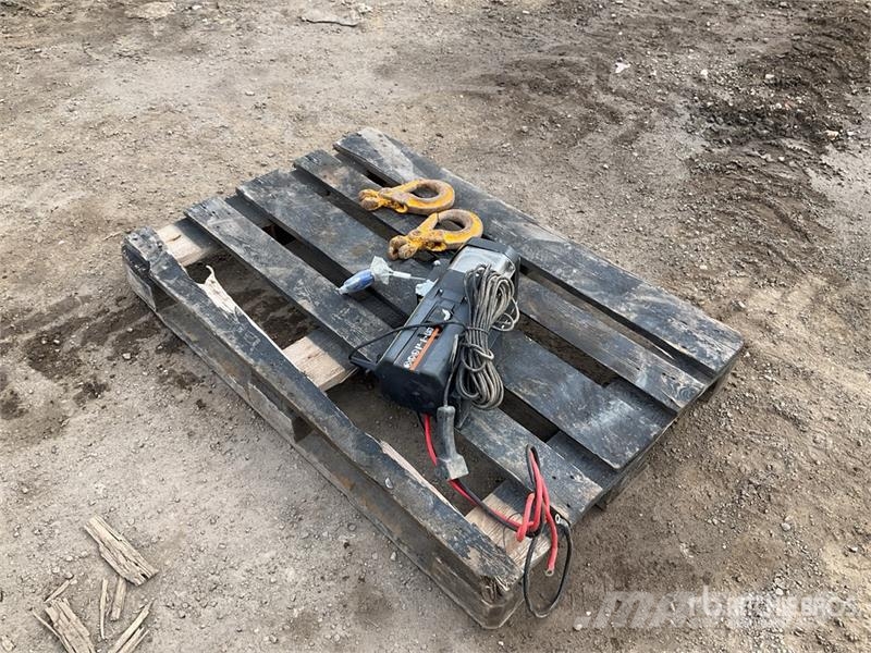 Superwinch S3000 Vitle, dvigala in gradbeni dvižni sistemi